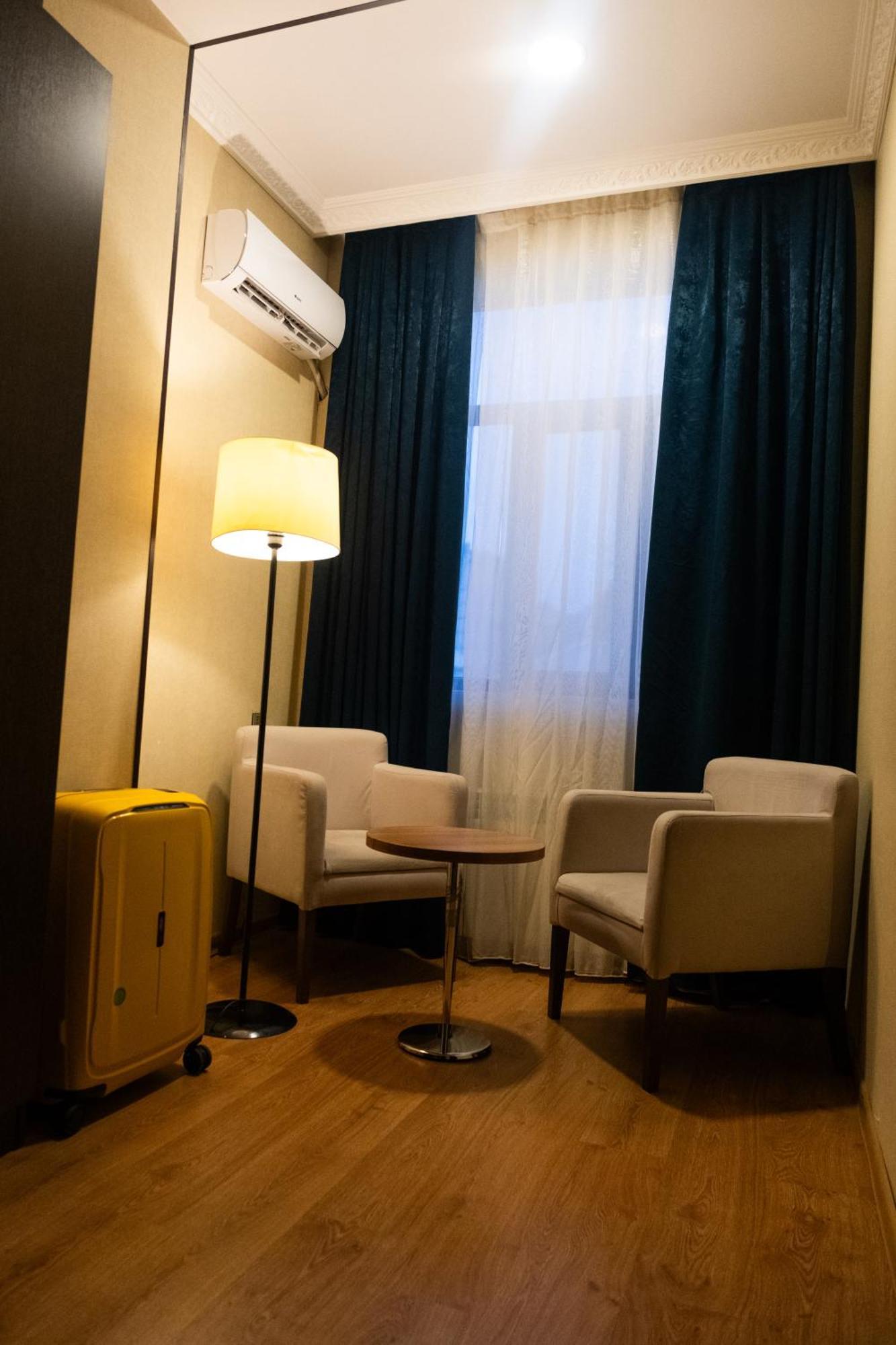 Hotel Grand Mirror Baku Zewnętrze zdjęcie